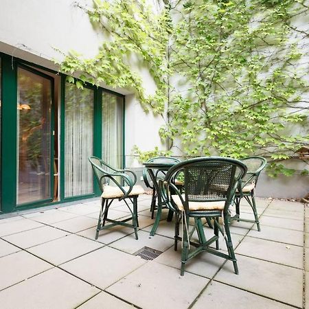 Relaxing Terrace Apartment In Lively Area Wien Exteriör bild