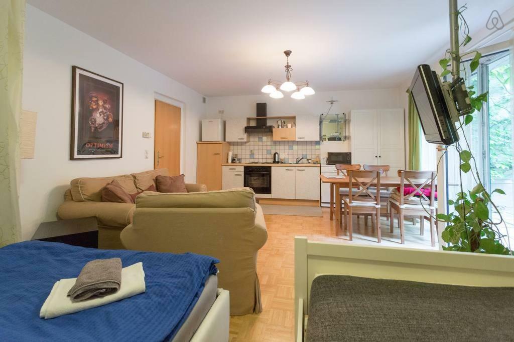 Relaxing Terrace Apartment In Lively Area Wien Exteriör bild