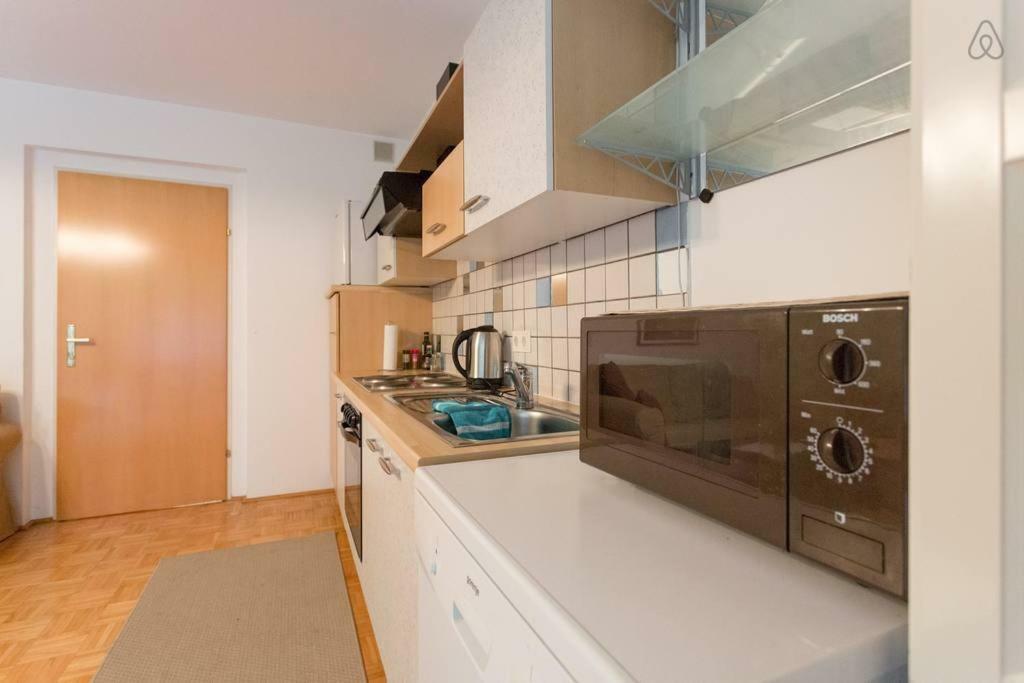 Relaxing Terrace Apartment In Lively Area Wien Exteriör bild